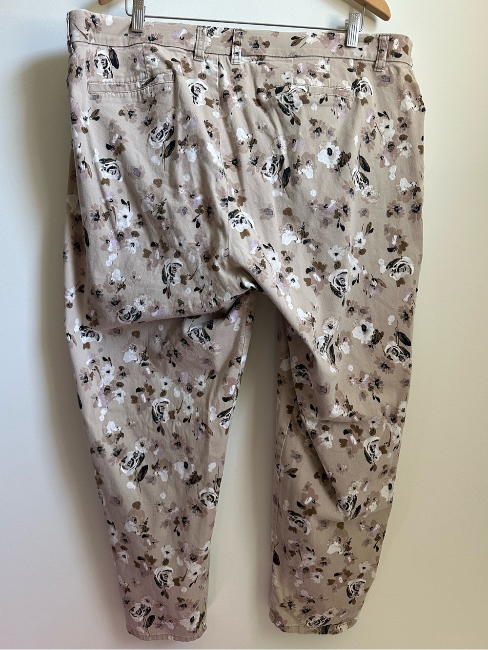 Floral Slim Ankle Pants in Beige - Picture 2 of 8